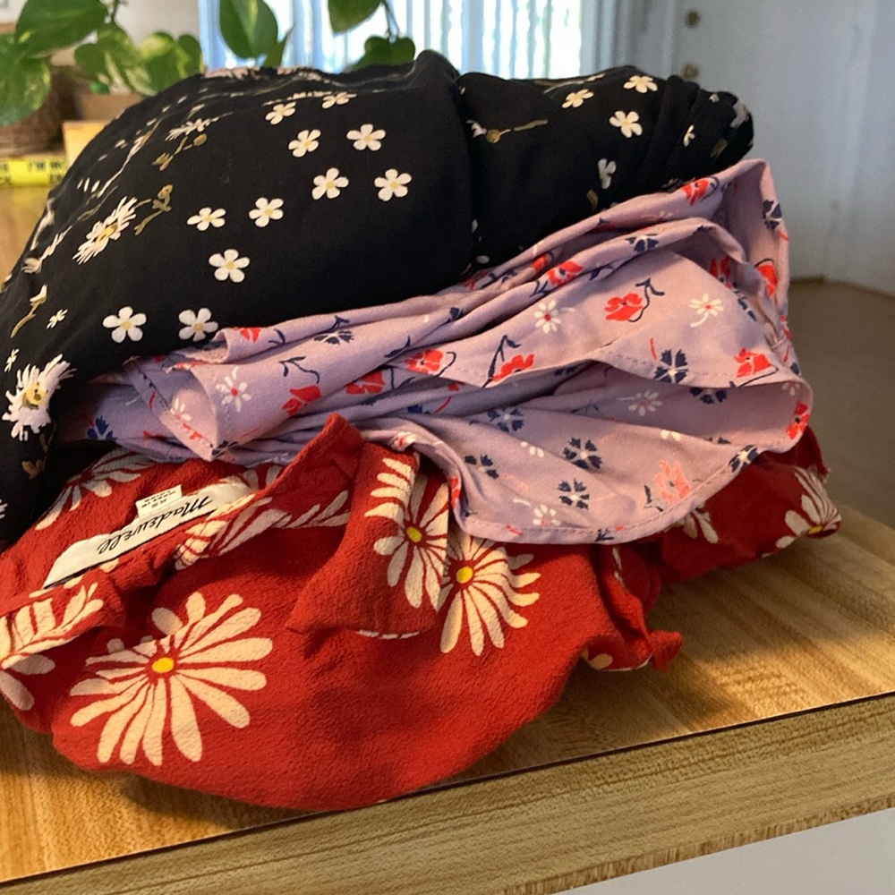 Lots of cute Madewell dresses, skirts, blouses!